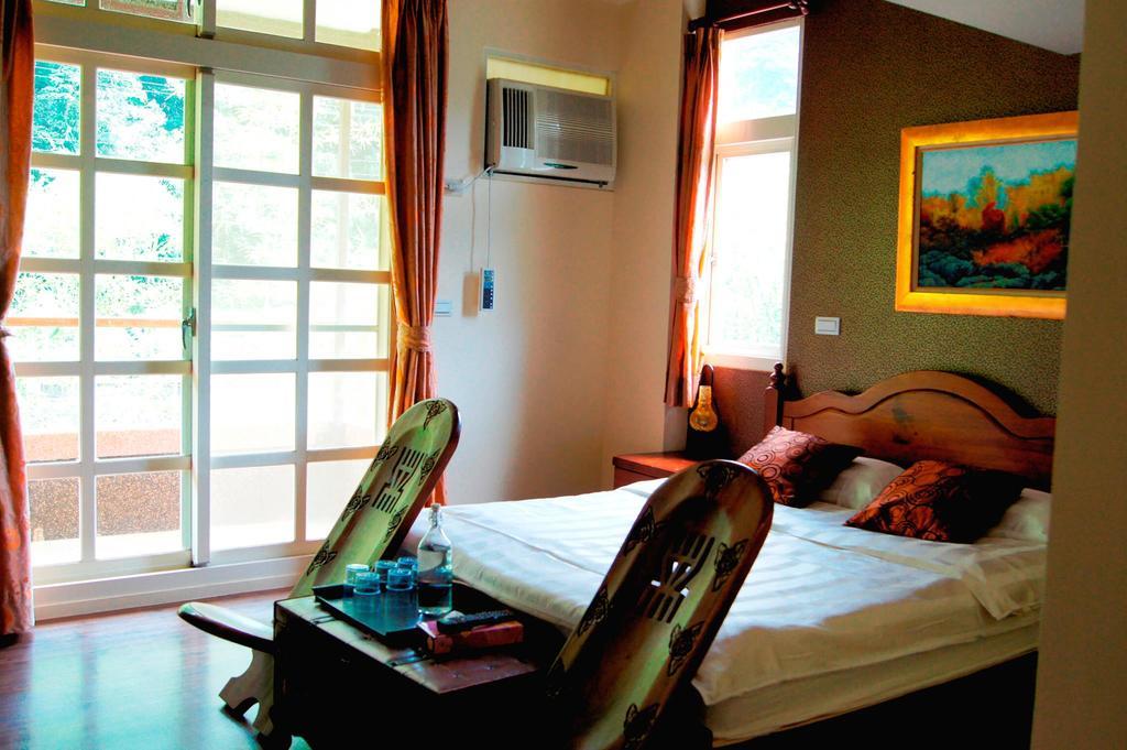 Left Bank Bnb Jiaoxi Dış mekan fotoğraf